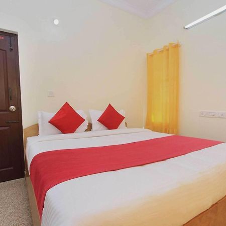 Flagship Hotel Shelton Suites Yelahanka Esterno foto