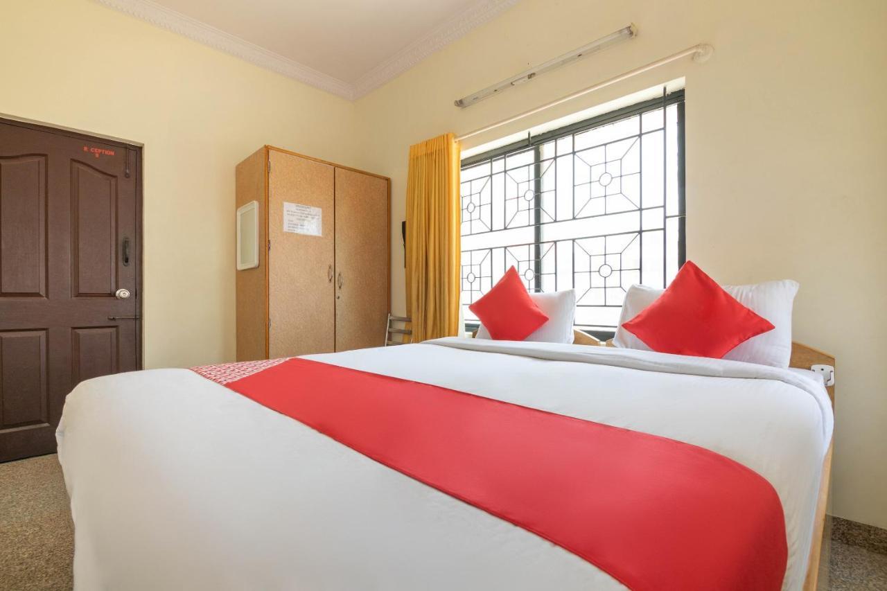 Flagship Hotel Shelton Suites Yelahanka Esterno foto