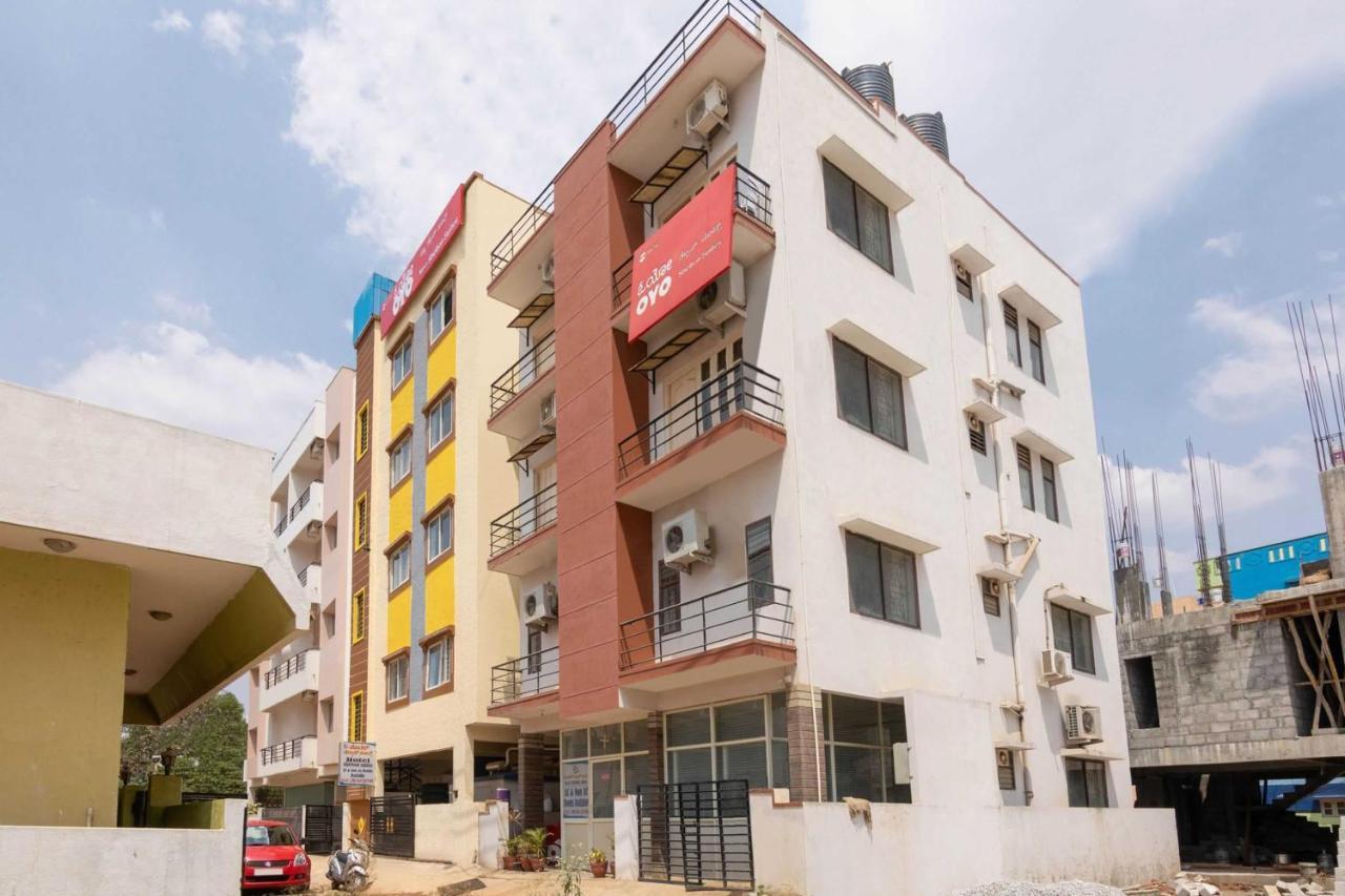 Flagship Hotel Shelton Suites Yelahanka Esterno foto